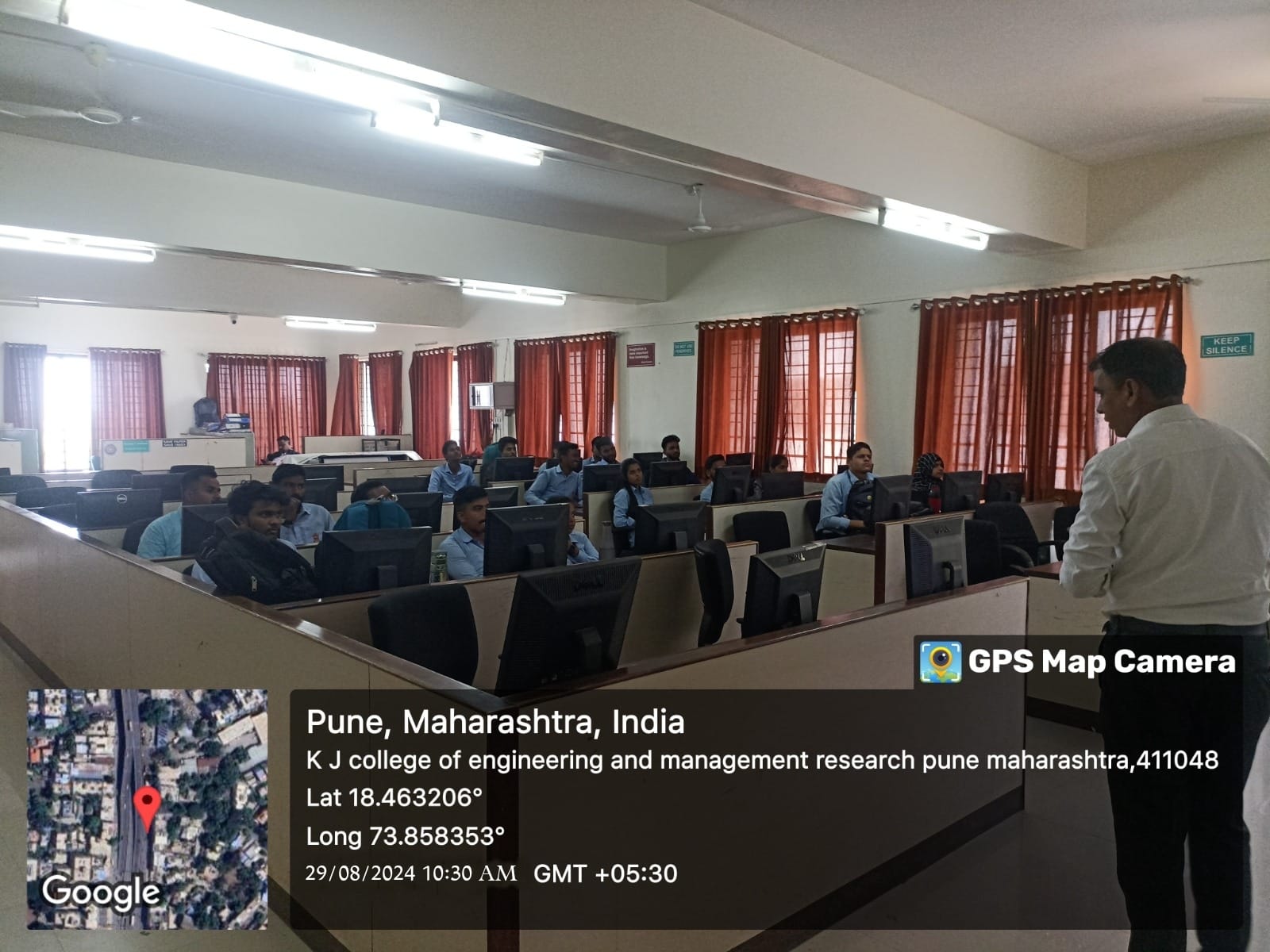 T & P Activity on Group Discusión